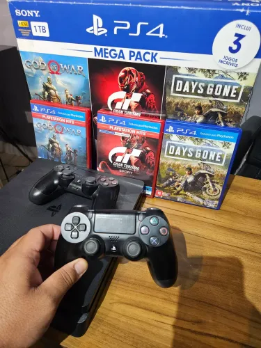 PS4 SLIM 1TB - Botgames