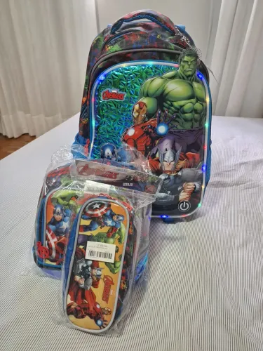 Mochila Escolar Avengers Bagaggio