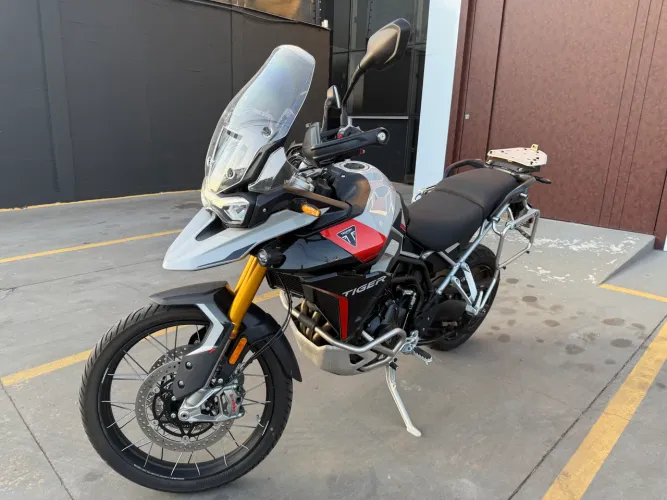 Tiger 900 Rally Pro 2025 (Ipva 2026 pago)