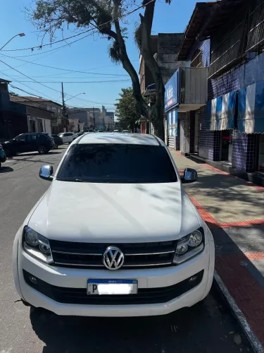 Volkswagen Amarok Trendline CD 2.0 TDI 4X4 Dies AUT 2015