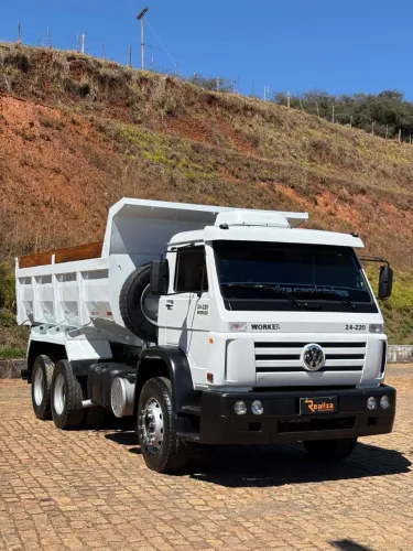 CAMINHÃO VW 24-220 BÁSCULA TRUCK