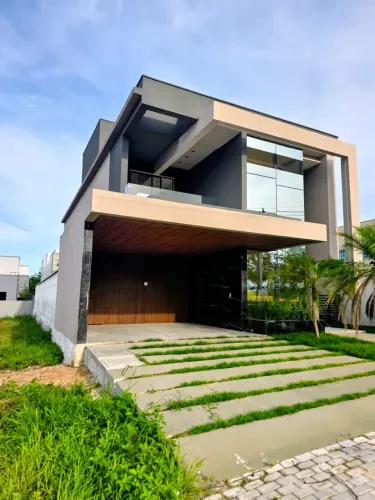 Cidade Alpha - Uma casa que impressiona por fora e encanta por dentro...