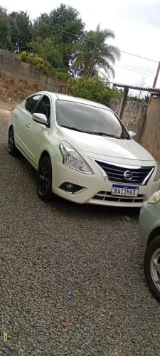 Nissan Versa Unique 1.6 16V Flex 4P Mec. 2016
