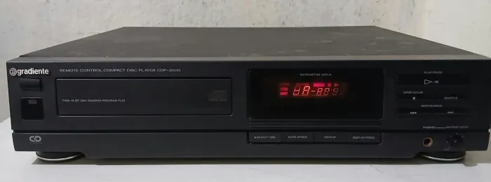 Toca CDs Gradiente CDP - 3000 (DEFEITO)