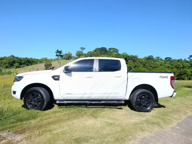 Ford Ranger XLS 2.2 4X4 CD Diesel Aut. 2019