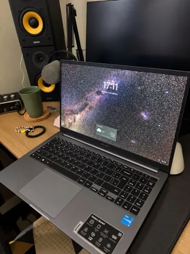 Notebook Samsung Galaxy Book4 i3 13ª Geração 8GB RAM SSD 256GB