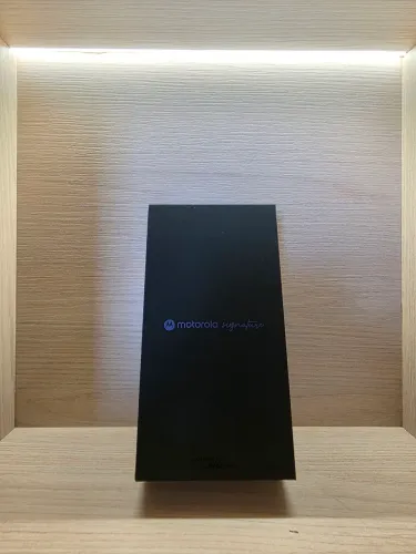 Motorola Signature 5G 512GB Verde LACRADO / NF