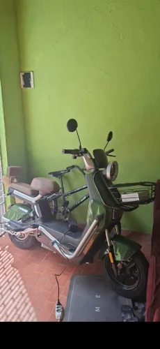 Scooter Elétrica 1000W - Bateria de Lítio - Apenas 91 km rodados