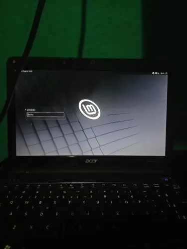 Notbook aspire 1410 usado