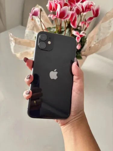iPhone 11 128GB - Preto