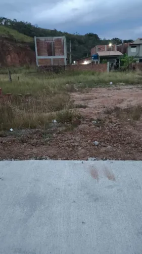 Lote TOP em Jaconé