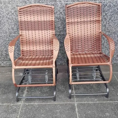 Cadeiras de balanço com 4 molas
