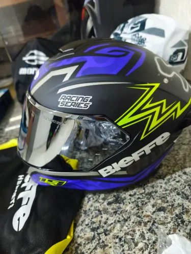 Capacete Bieffe N° 60 + 3 viseiras