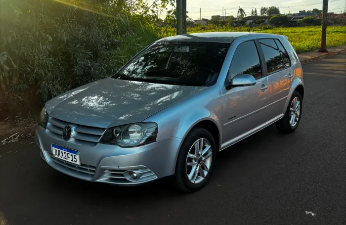 Volkswagen Golf Sportline 1.6 MI Total Flex 8V 4P 2010
