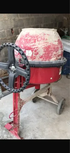 Betoneira para construção - BIVOLT