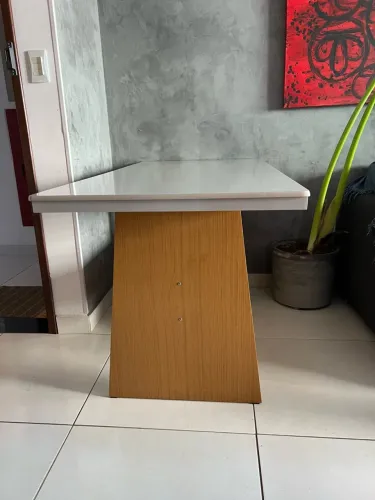 MESA EM MDF