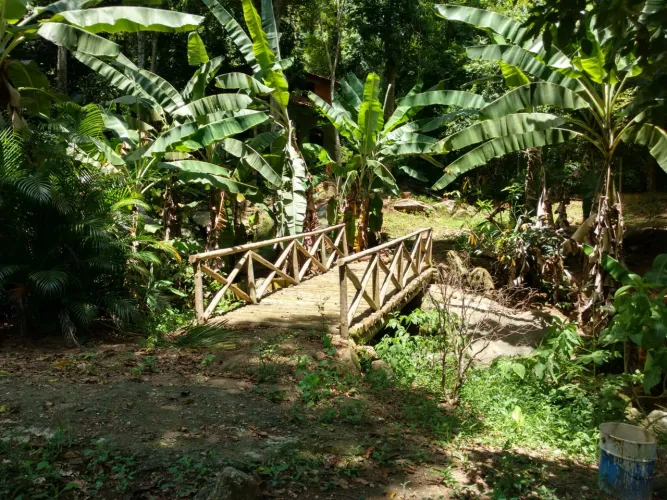 BARRA DE GUARATIBA 1600 M2 CONDOMINIO FECHADO A 5 MIN DO RECREIO DOS BANDEIRANTES