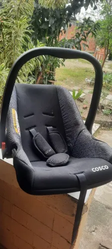 Carrinho mais bebê conforto