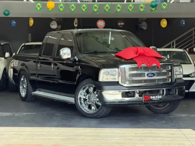 Ford F-250 XLT 4.2 TB Diesel 2005