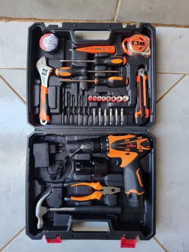 Jogo De Ferramentas Parafusadeira Bateria Maleta Furadeira