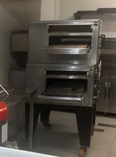 Forno de esteira Tupasy. Mod. AM45/70