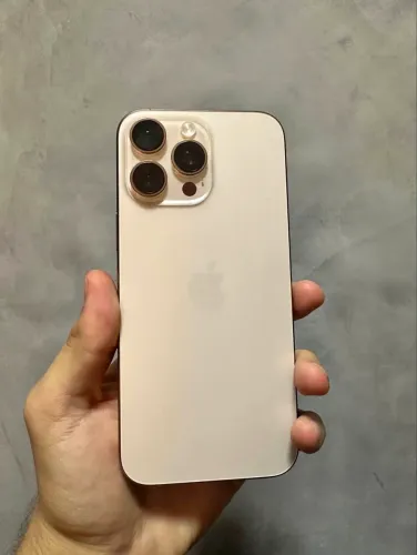 iPhone 16 pro Max Desert 256 Gb 6 meses garantia