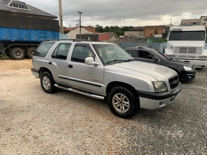 Chevrolet S10 Blazer DLX 2.8 4X4 TB Interc. Diesel 2001