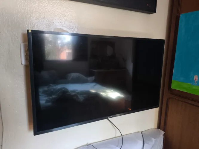 Televisão Samsung 43" Full HD