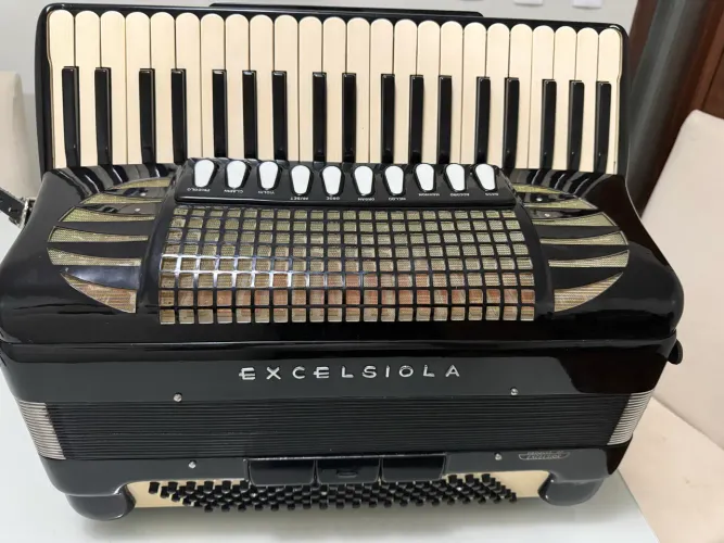  Acordeon EXCELSIOLA 714 S - RARIDADE ITALIANA 