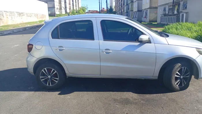 Volkswagen Gol Geração V 1.0 8V MI Total Flex Mec. 4P 2013