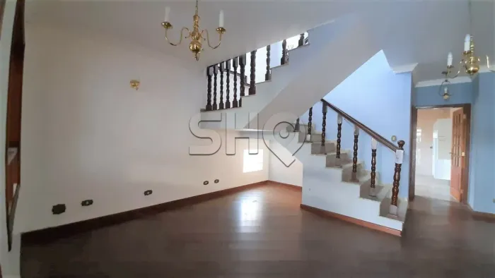 Casa no Tremembé com 3 dormitórios