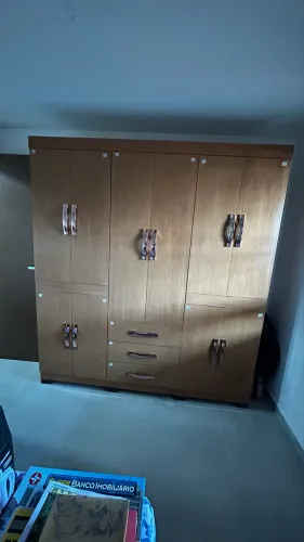 Guarda roupa casal
