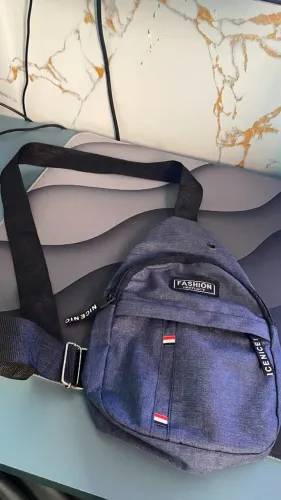Shoulder Bag Transversal Masculina/Unissex Azul-Escuro - Perfeita para o Dia a Dia