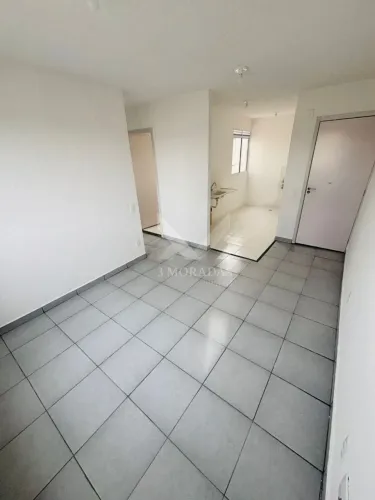 Apartamento 2Q no Setor Grande Retiro