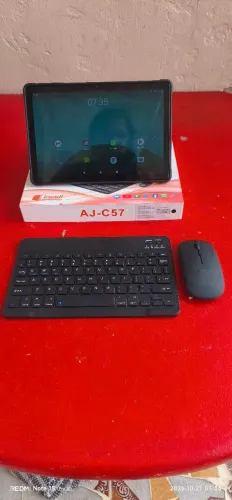Vendo tablet AJ - C57