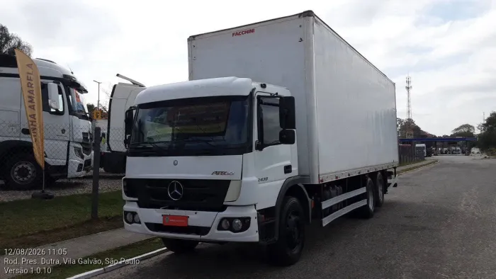 Mercedes-Benz Atego Atego 2430 6x2 2p (diesel)(E5) 2021/2022 Vamos Seminovos Caçapava