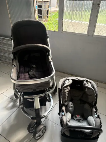 Carrinho de bebê