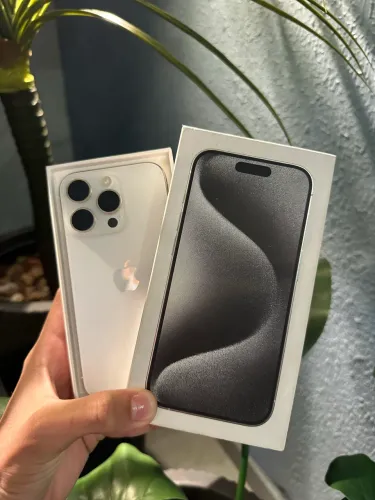 iPhone 15 Pro 