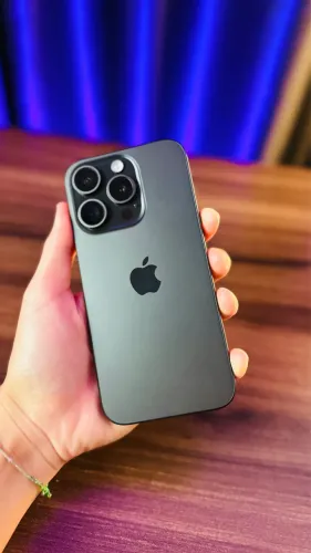 iPhone 15 Pro Max 256GB ?