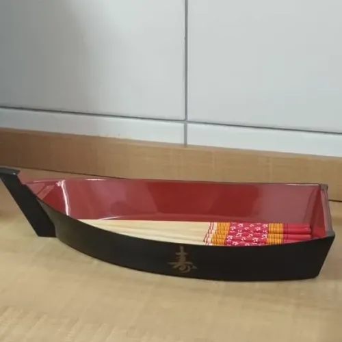 Jogo de Jantar Oriental na cor vermelha - NOVO