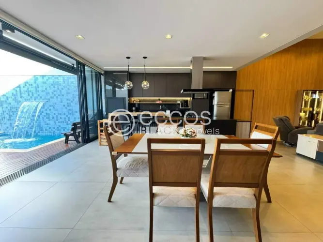 Casa em condomínio à venda, 5 quartos, 4 suítes, 4 vagas, Cyrela Landscape - UBERABA/MG