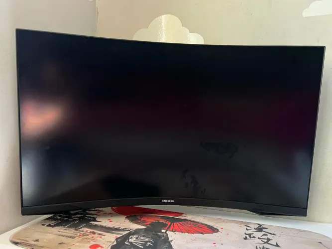 Vendo monitor Samsung Odyssey G5 NOVO