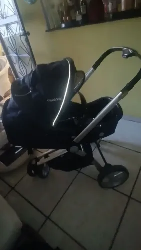 Carrinho de bebê Moisés+ bebê conforto