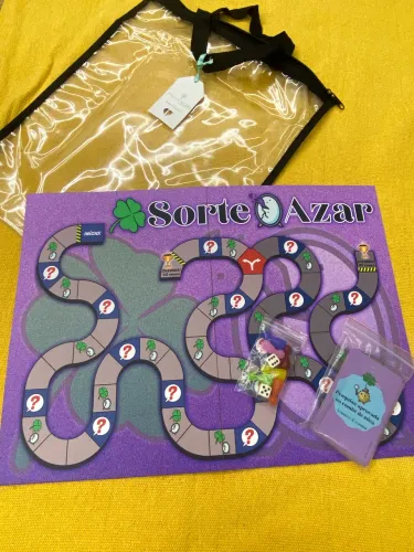 Jogo de tabuleiro Sorte Azar - gamificação para Docentes da área da saúde