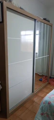 Vende-se Guarda Roupa USADO EXCELENTE ESTADO 