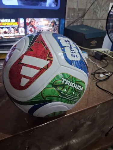 Bola da copa trionda adidas