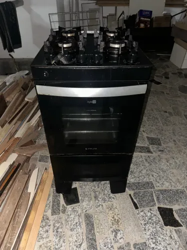 Vendo fogão mais detalhes entrar em contato do número *