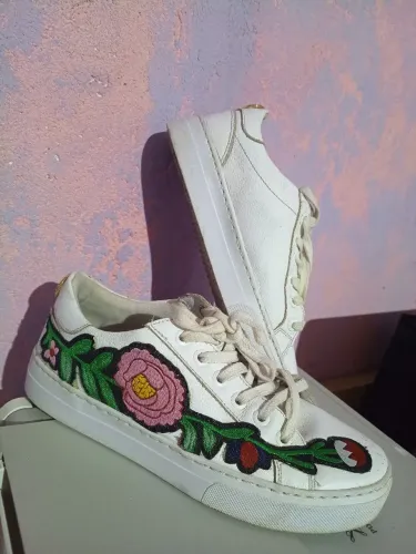 Tênis CS branco 35 - 15,00