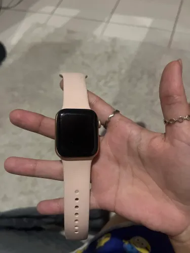 APPLE WATCH SE 40mm rose