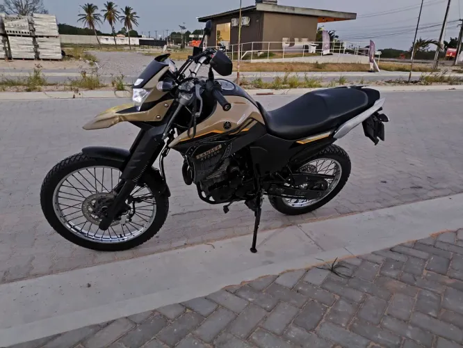 YAMAHA XTZ 250 LANDER ABS 2023